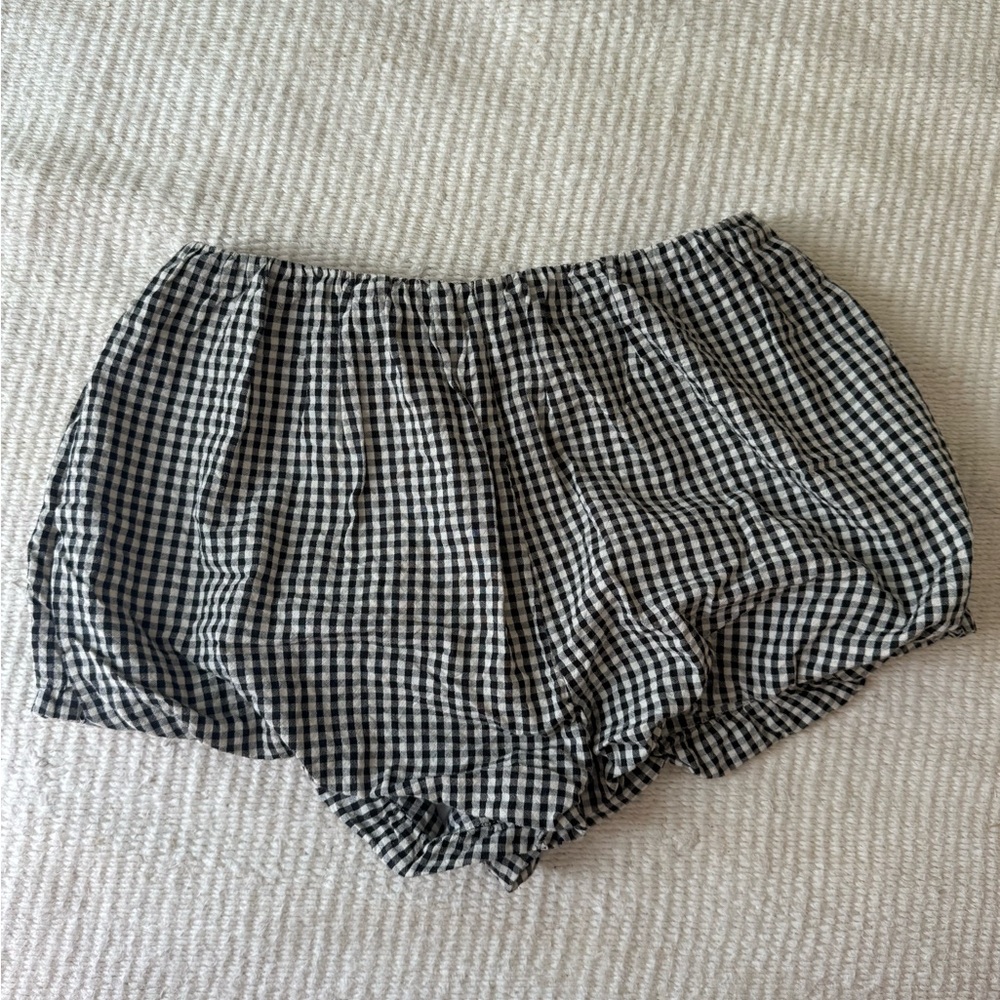 Posse Checkered Black and White Shorts